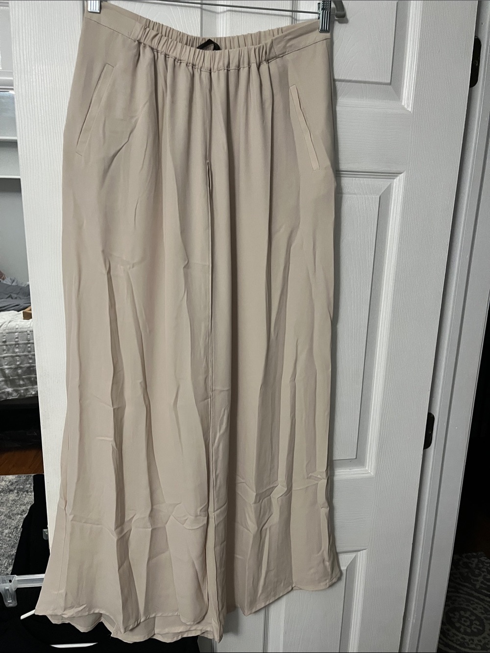 Zara Women's layered palazzo trousers.  Ref 0/1639/071/712/03